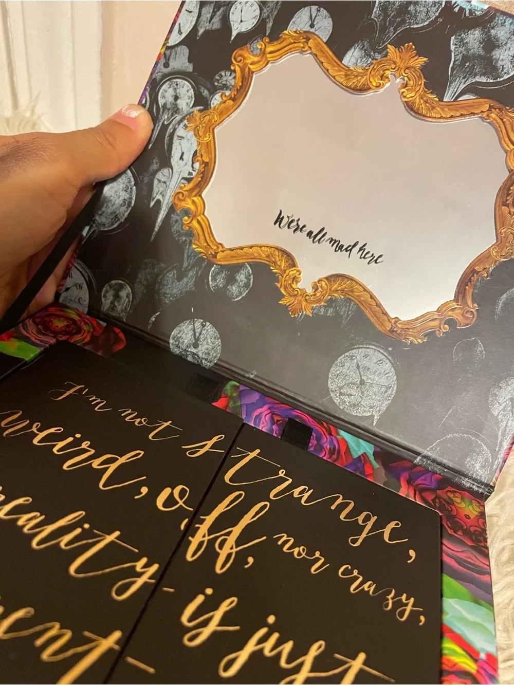 Urban Decay Alice Through the Looking Glass Eyeshadow Palette Limited Edition